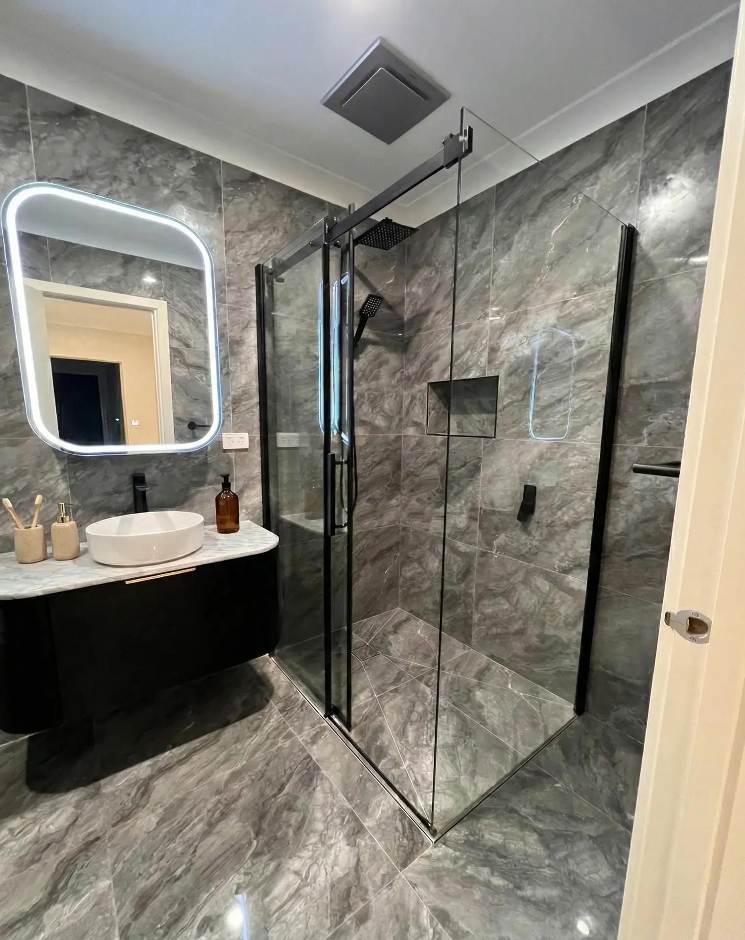 modern bathroom design